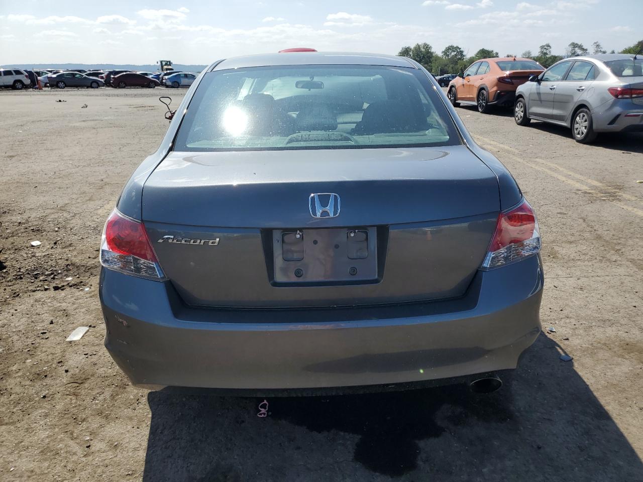 1HGCP2F49AA118740 2010 Honda Accord Lxp