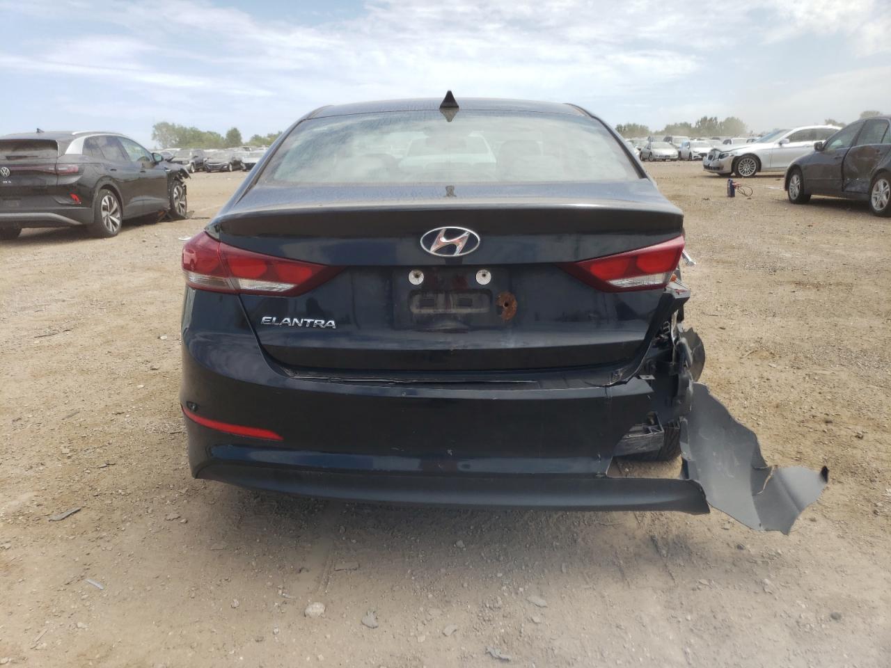 5NPD84LF3JH274279 2018 Hyundai Elantra Sel