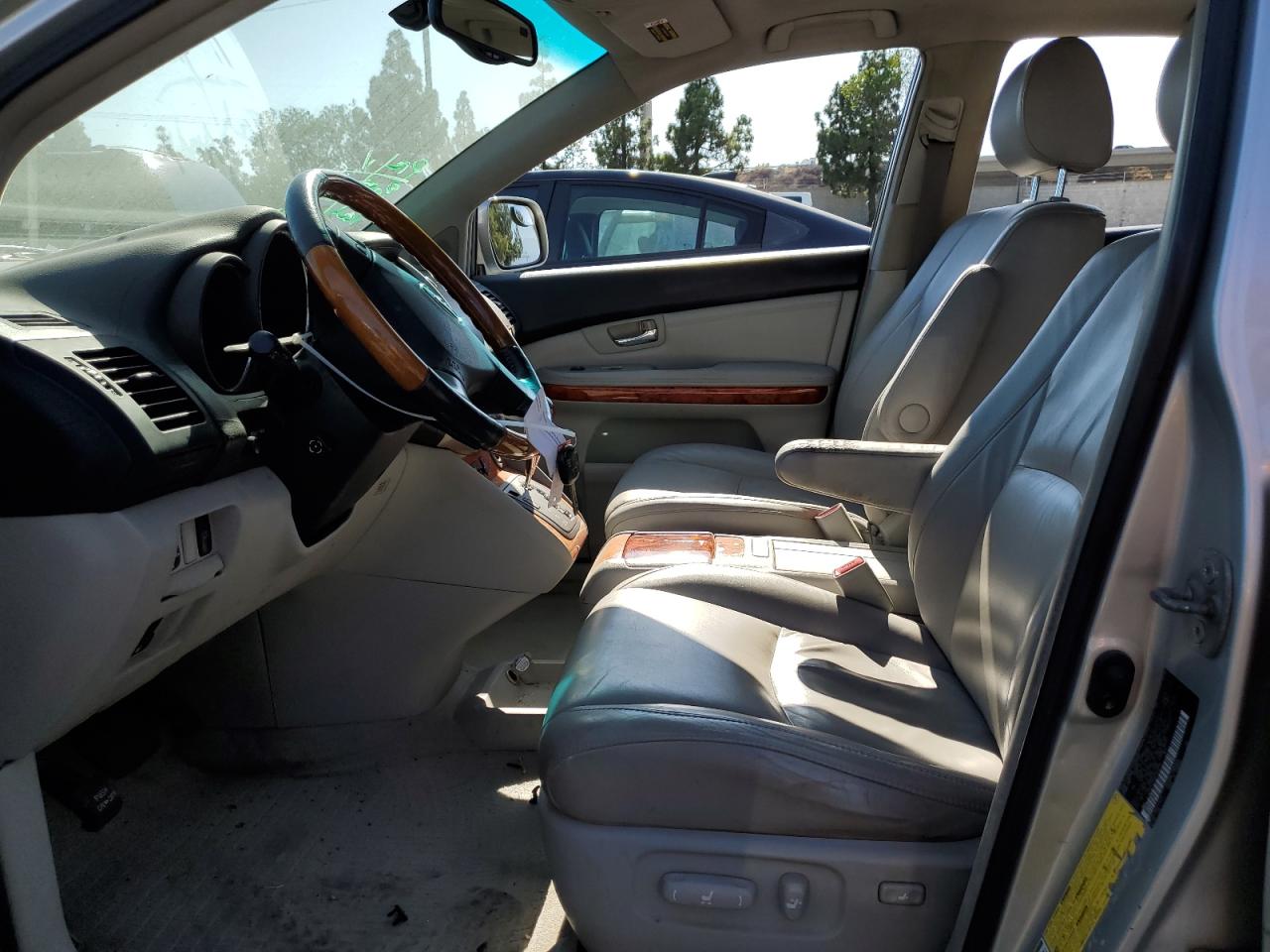 2005 Lexus Rx 330 VIN: 2T2HA31U05C055916 Lot: 67275764