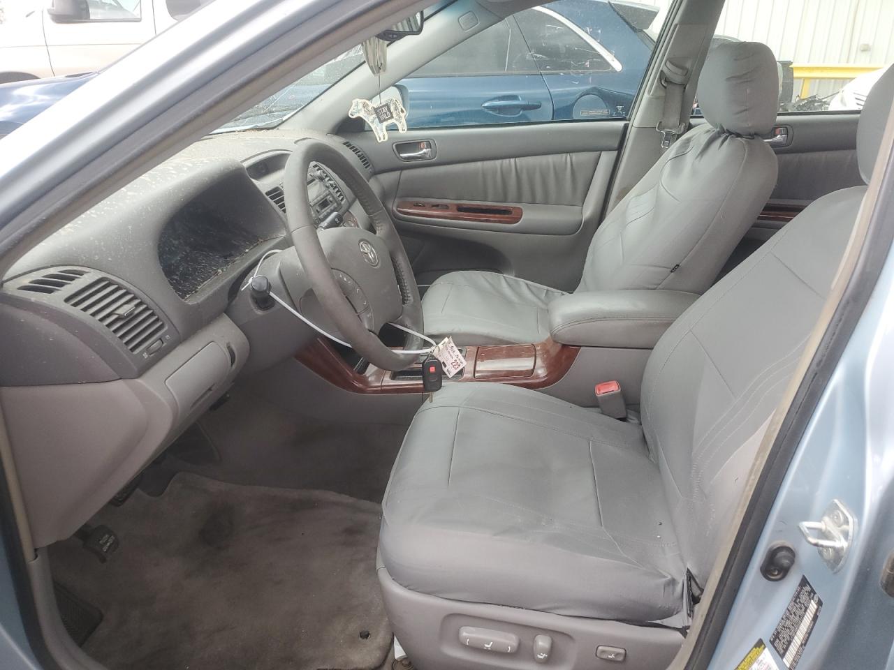 2005 Toyota Camry Le VIN: 4T1BF30K05U617775 Lot: 66576684