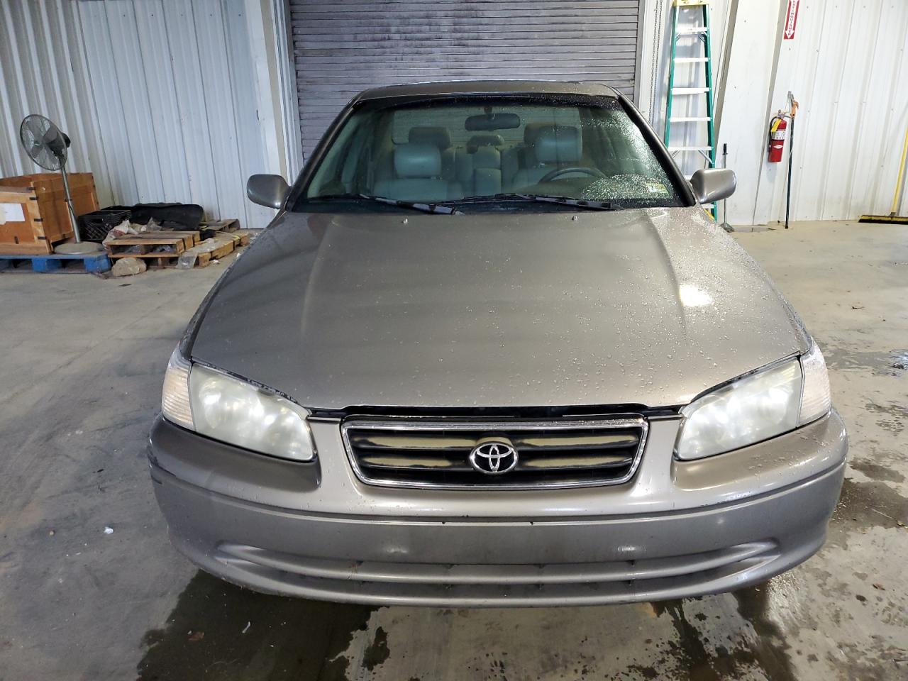 2000 Toyota Camry Le VIN: 4T1BF22K4YU111541 Lot: 66784874