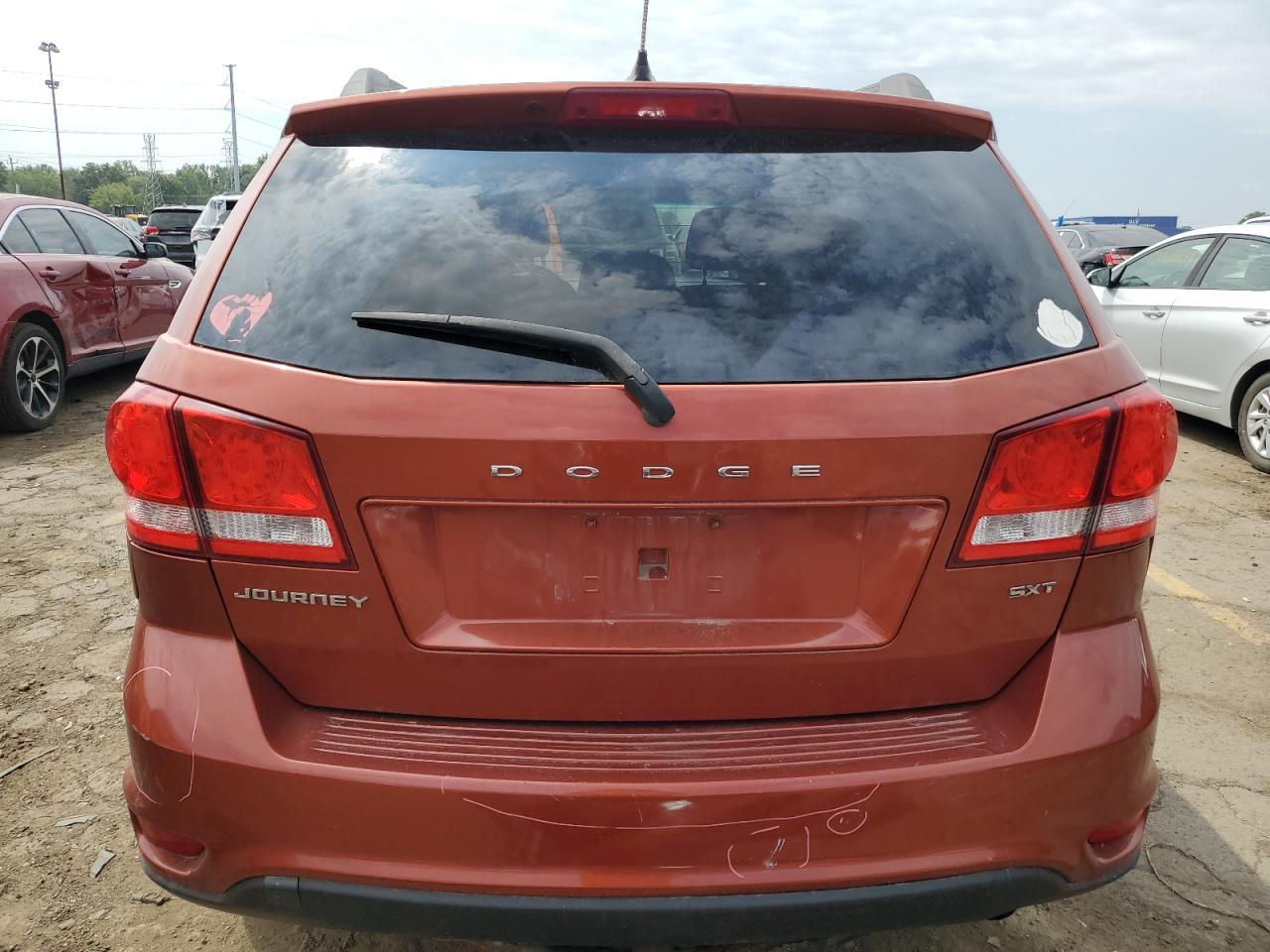 2013 Dodge Journey Sxt VIN: 3C4PDCBB2DT563692 Lot: 68876244