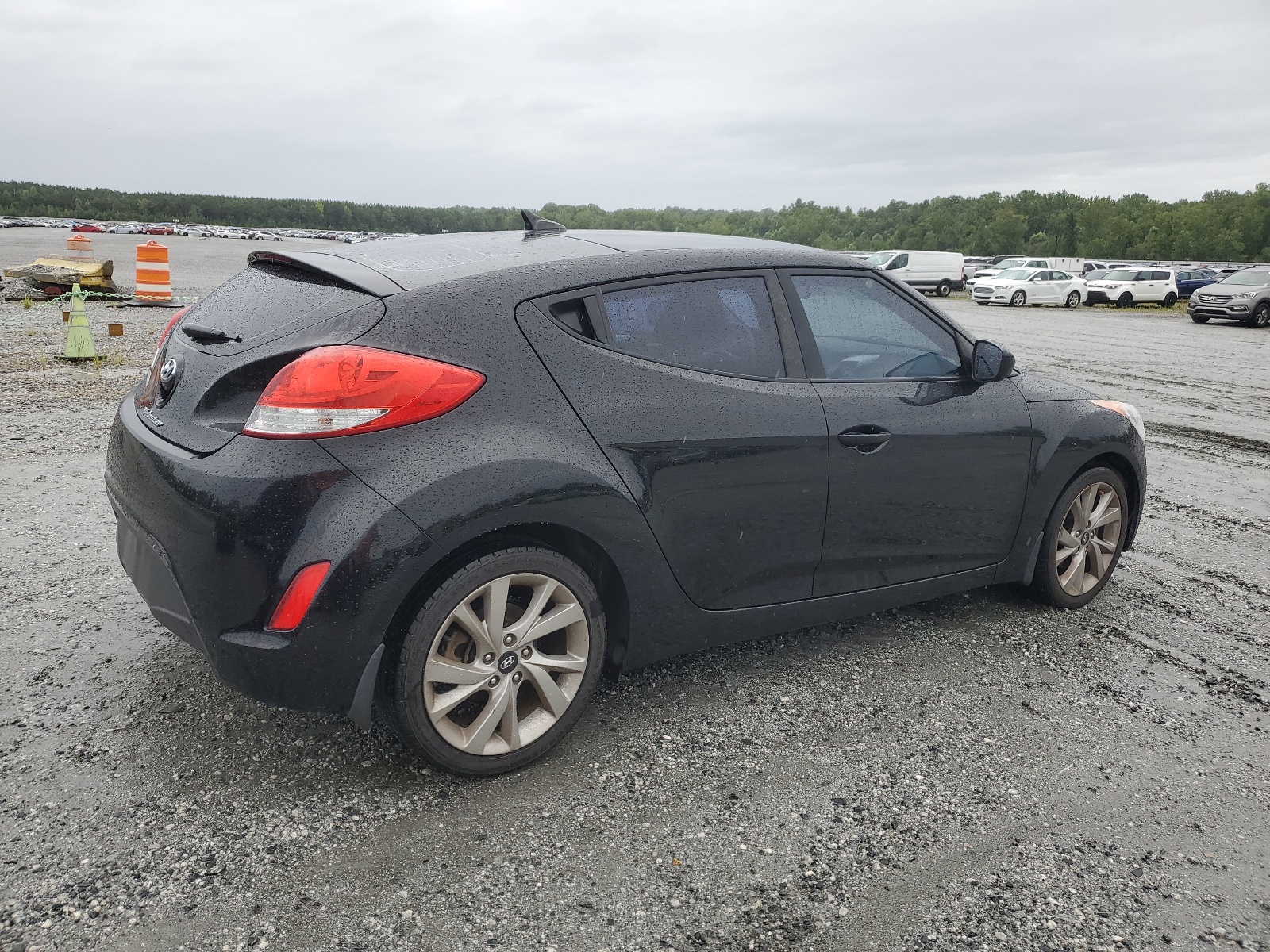 2016 Hyundai Veloster vin: KMHTC6AD9GU302328