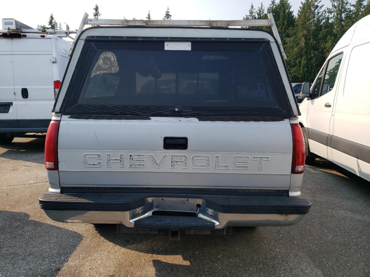 1996 Chevrolet Gmt-400 K2500 VIN: 1GCGK29R7TE228994 Lot: 66445084