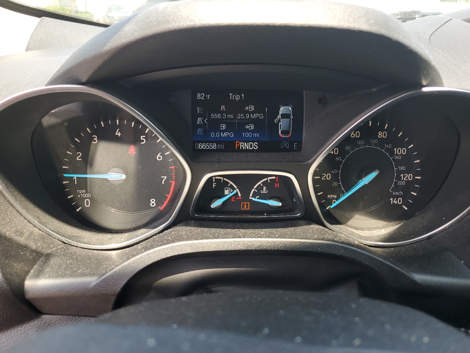 1FMCU9GD0HUE44445 2017 Ford Escape Se