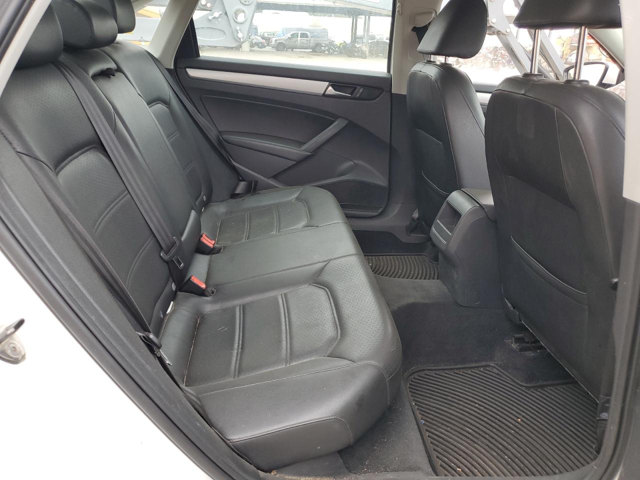 2012 Volkswagen Passat Se VIN: 1VWBP7A35CC084323 Lot: 66249684