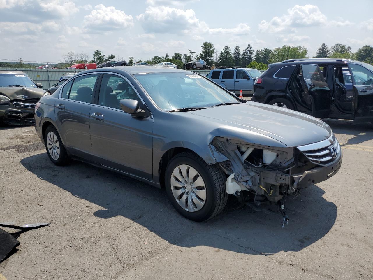 2011 Honda Accord Lx VIN: 1HGCP2F33BA015399 Lot: 65604244