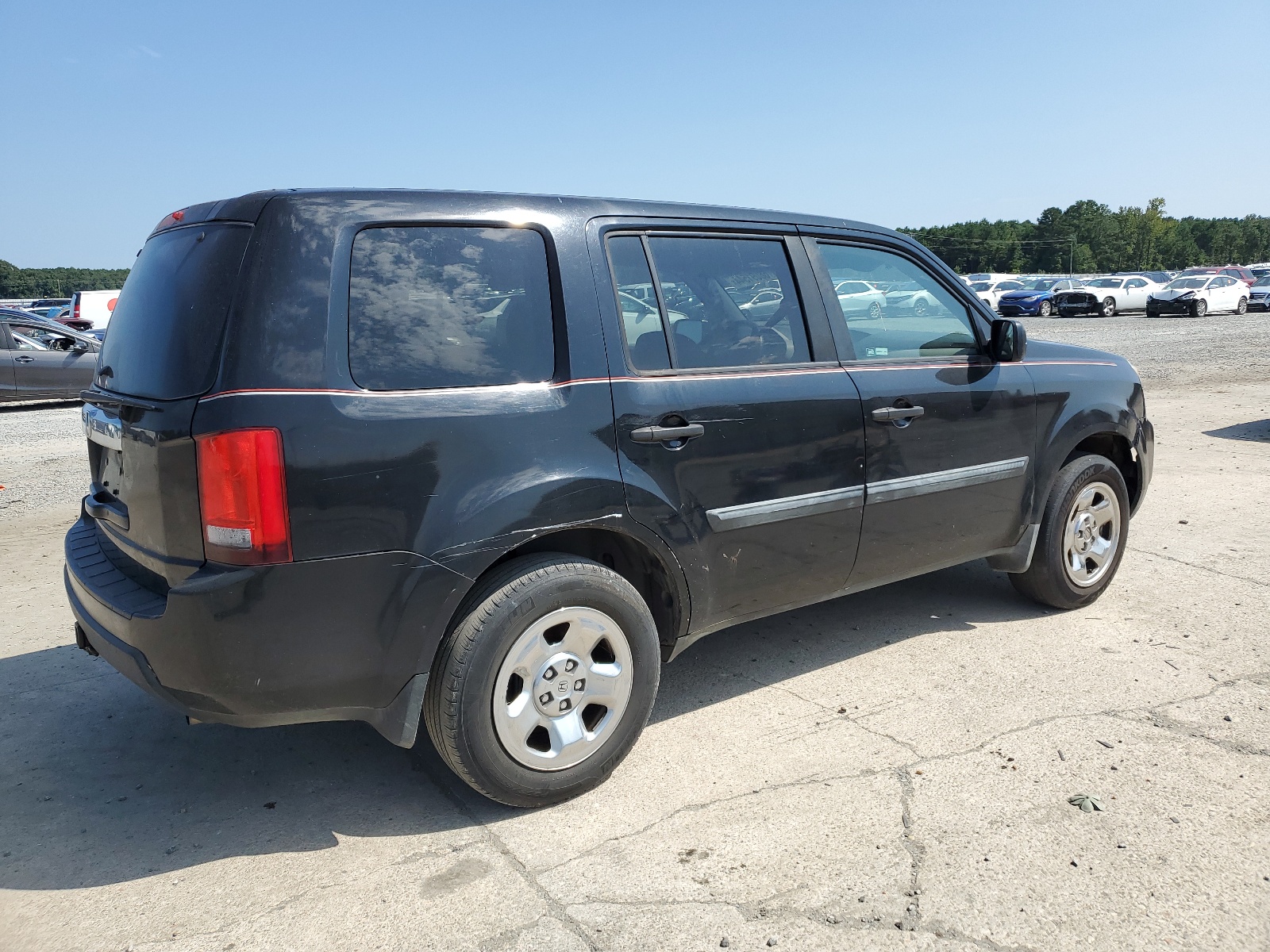 5FNYF3H21BB044778 2011 Honda Pilot Lx 5FNYF3H21BB044778 2011 Honda Pilot Lx