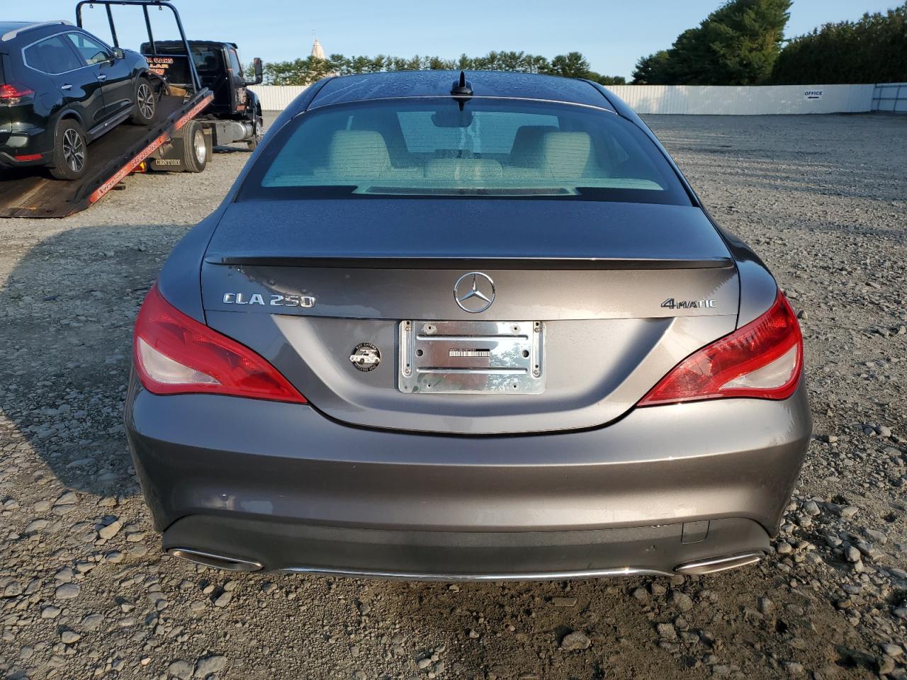 WDDSJ4GB4JN575359 2018 Mercedes-Benz Cla 250 4Matic