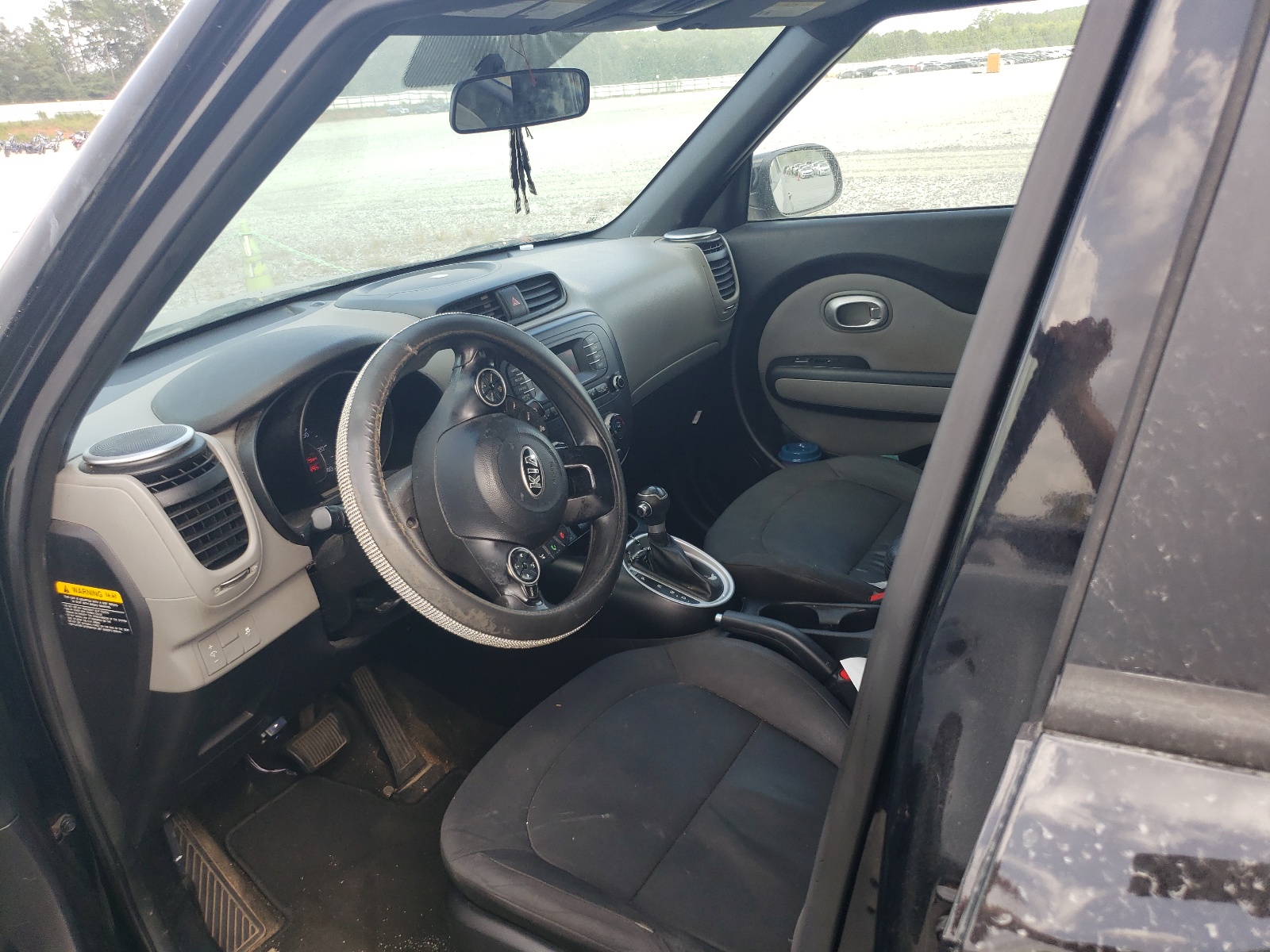 2014 Kia Soul vin: KNDJN2A28E7045896