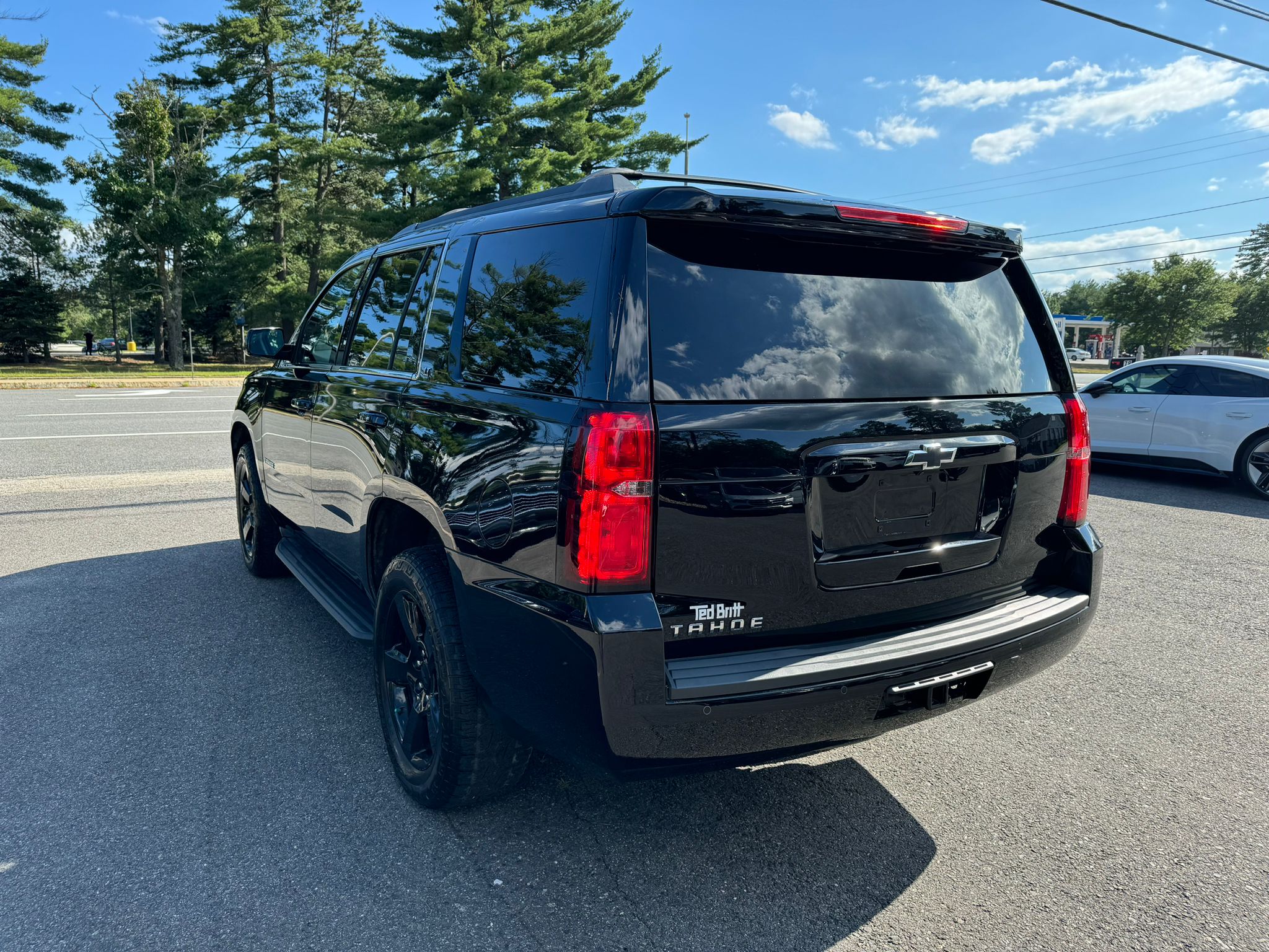 2018 Chevrolet Tahoe K1500 Lt vin: 1GNSKBKC9JR288899