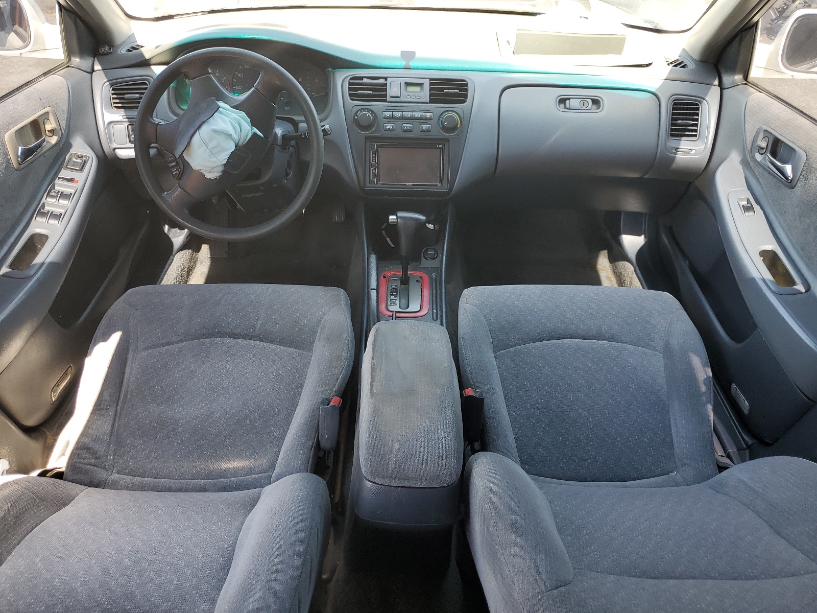 3HGCG66541G714016 2001 Honda Accord Lx