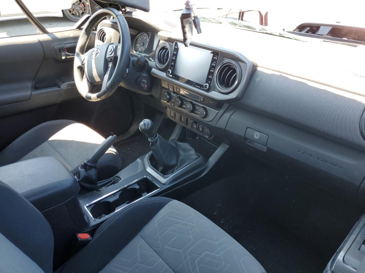 2020 Toyota Tacoma Access Cab VIN: 3TYSZ5ANXLT005928 Lot: 65769064