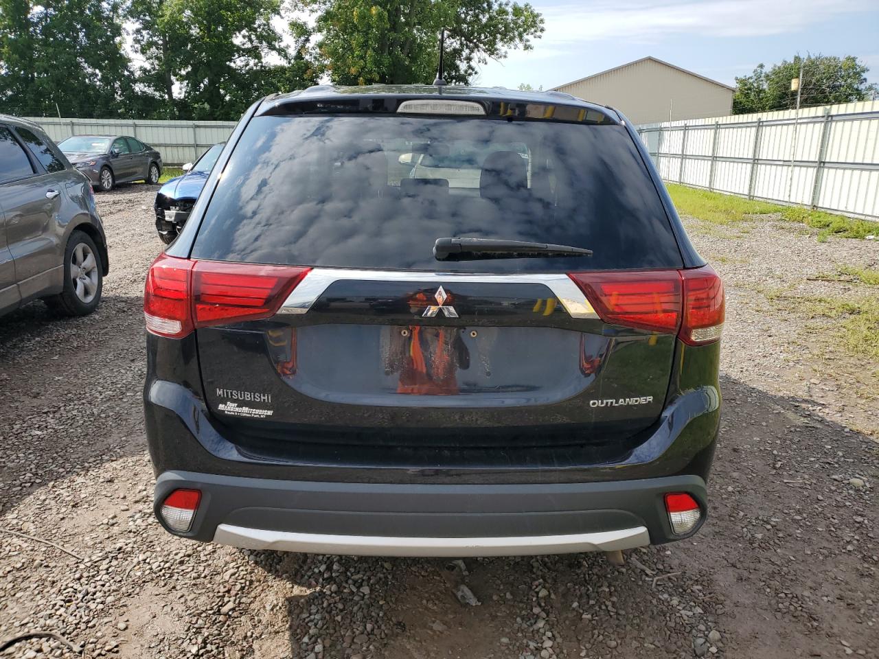 2016 Mitsubishi Outlander Es VIN: JA4AD2A32GZ000241 Lot: 68486124