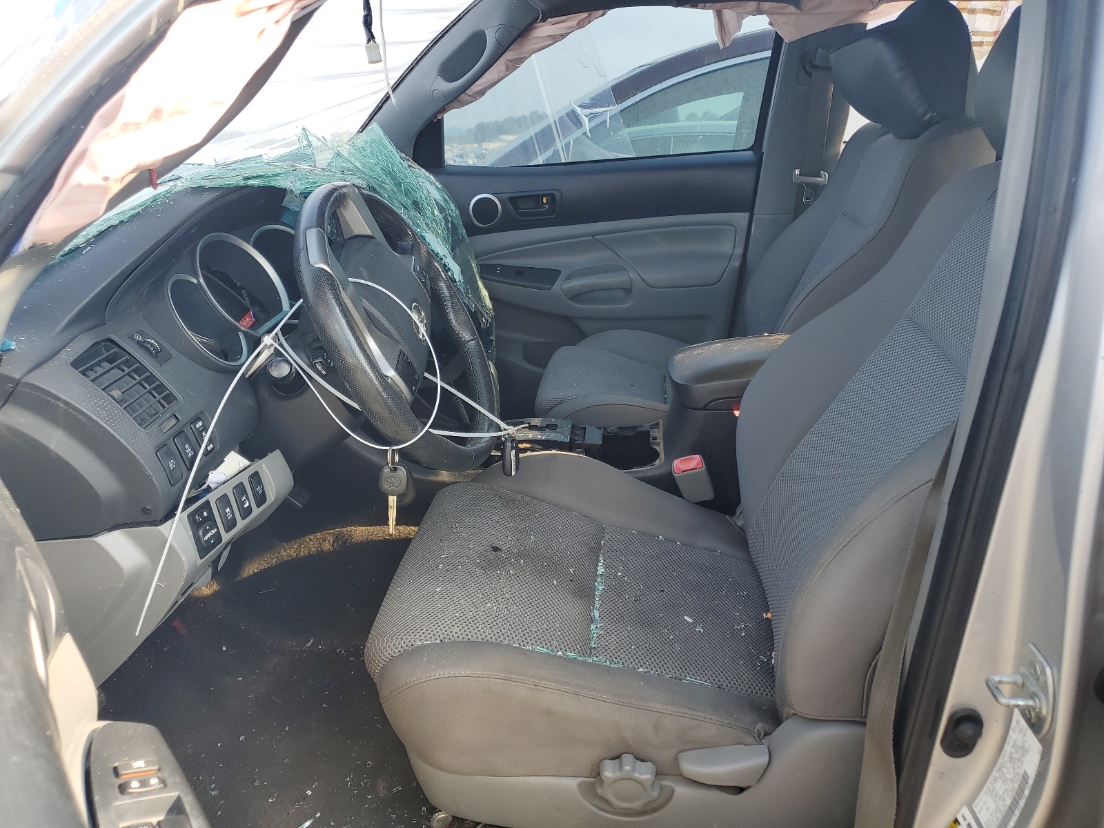 5TFLU4EN5CX043273 2012 Toyota Tacoma Double Cab