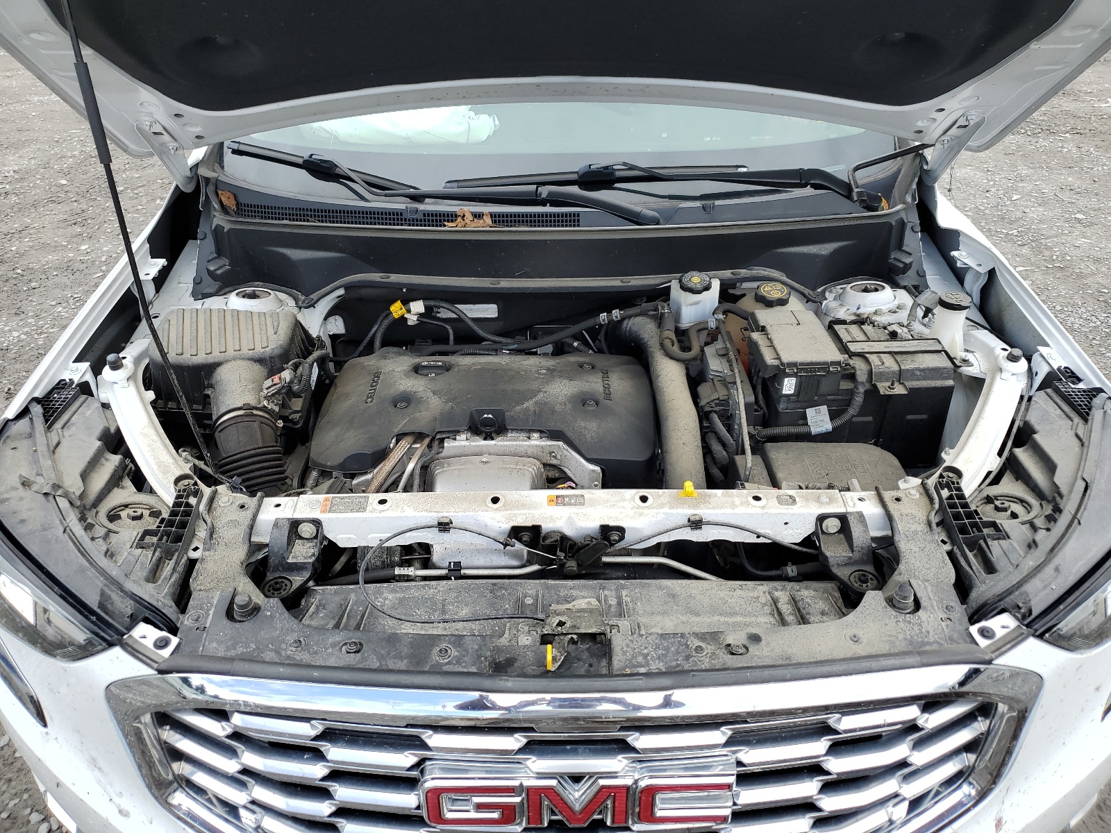 3GKALXEXXJL261462 2018 GMC Terrain Denali