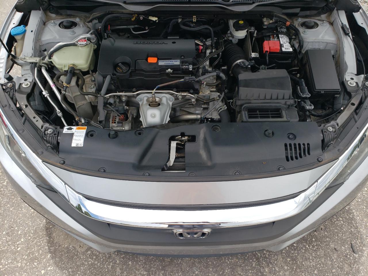 2HGFC4B0XHH303639 2017 Honda Civic Lx