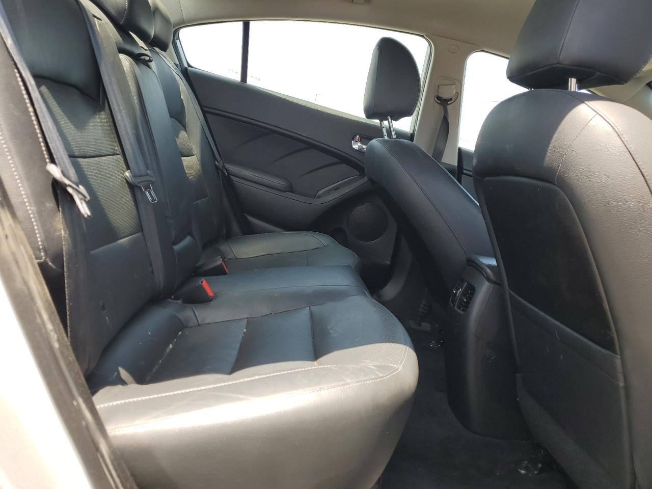 2017 Kia Forte Ex VIN: 3KPFL4A80HE004145 Lot: 66618744