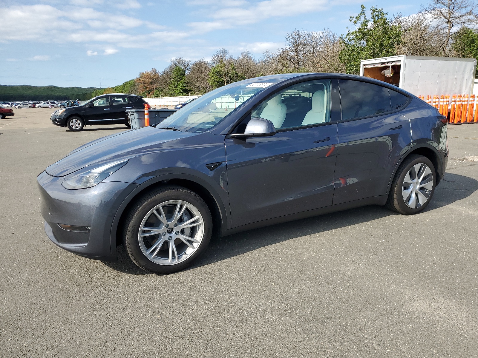 7SAYGDEE0PA177413 2023 Tesla Model Y