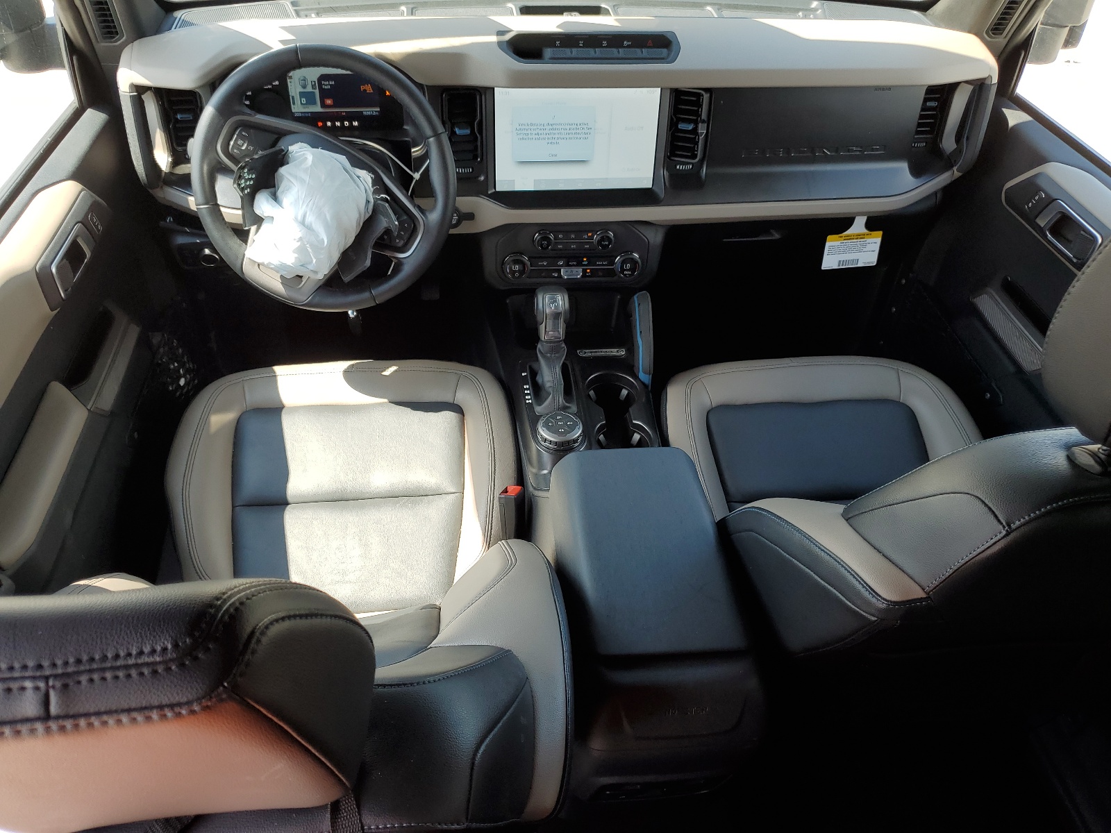 1FMEE5DP5PLB83959 2023 Ford Bronco Base