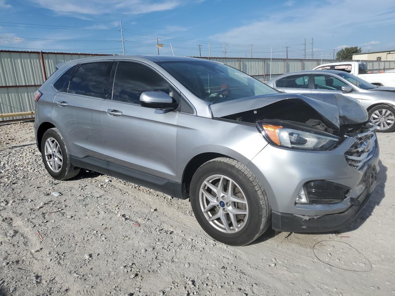 2021 Ford Edge - Image 4