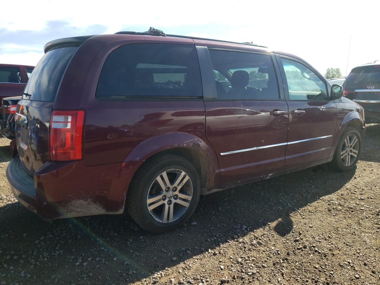 2009 Dodge Caravan - Image 3