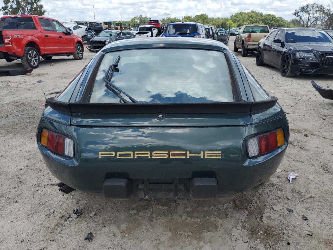 WP0JB0922ES860562 1984 Porsche 928 S