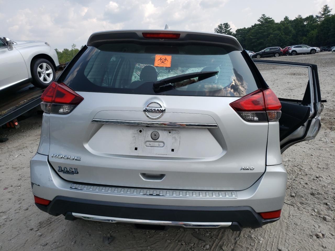 5N1AT2MV9HC821147 2017 Nissan Rogue Sv