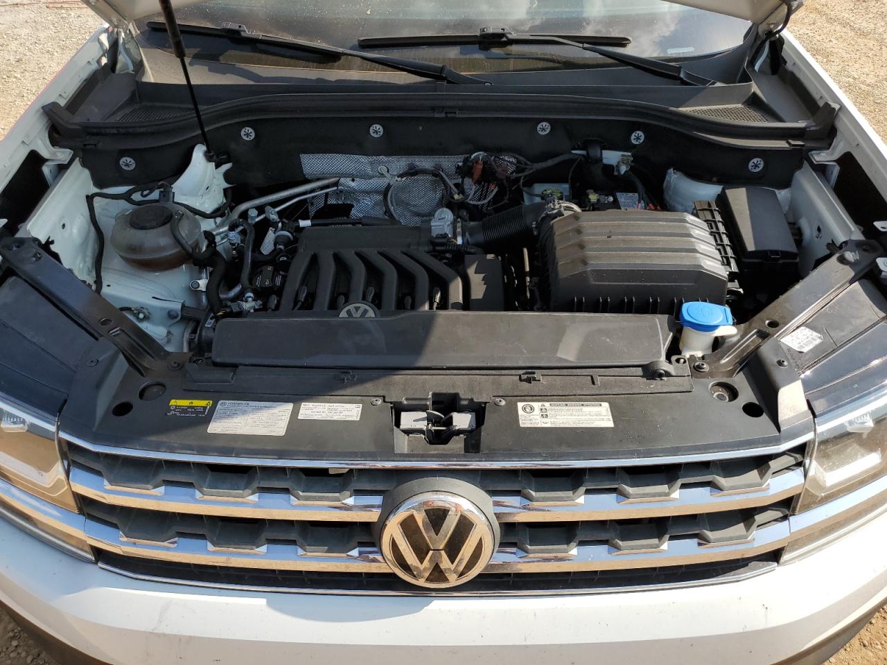 1V2ER2CA7JC593866 2018 Volkswagen Atlas Sel