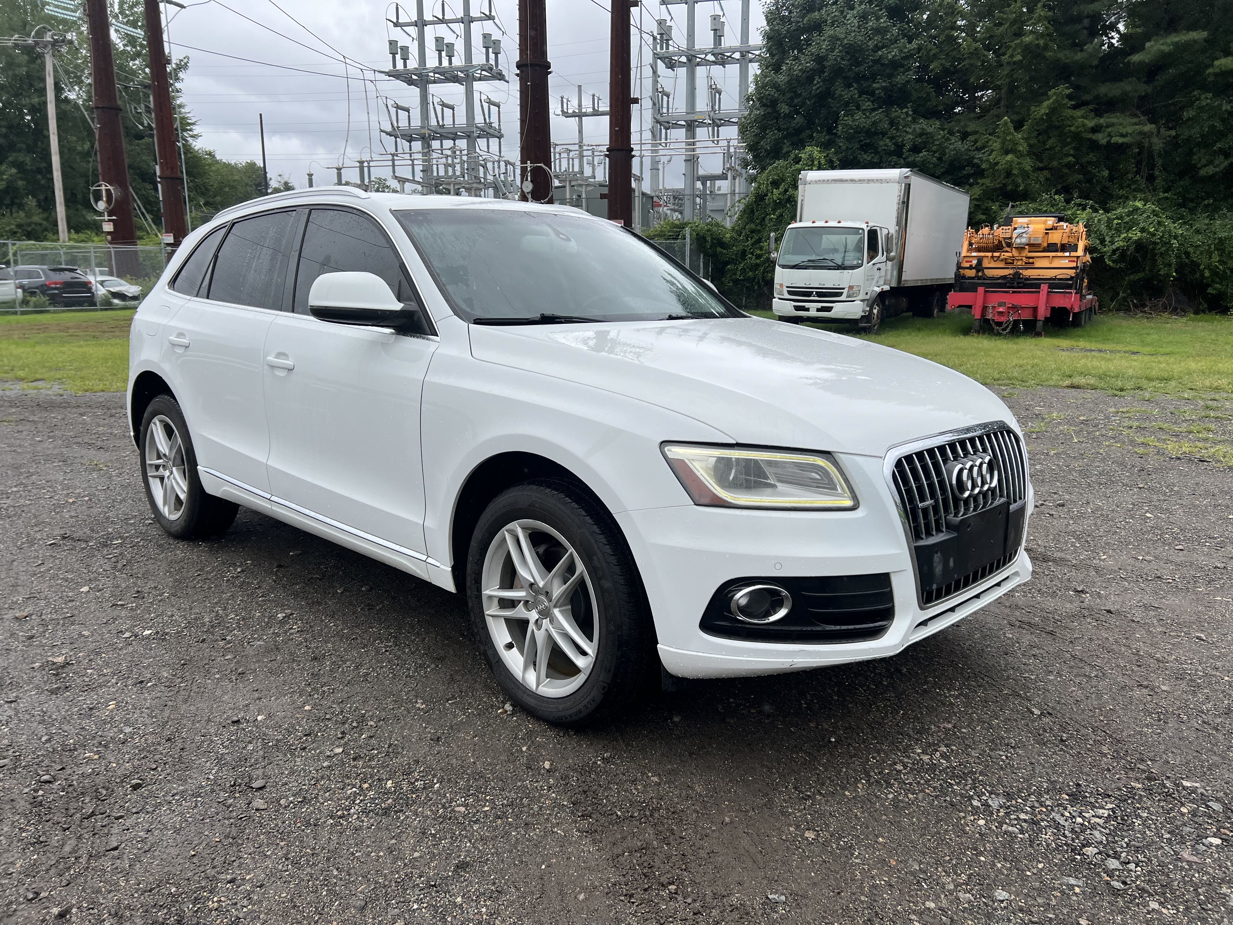 2013 Audi Q5 Premium Plus vin: WA1LFAFP7DA042293