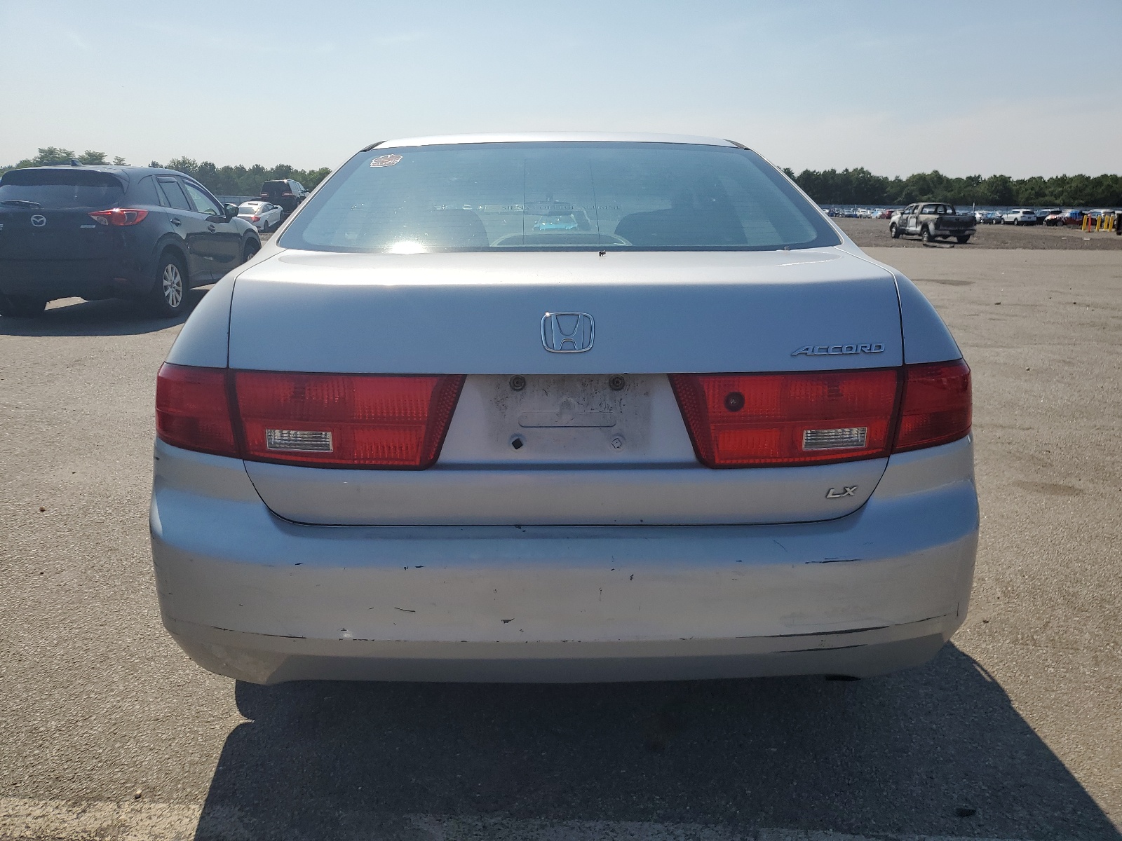 1HGCM56455A119335 2005 Honda Accord Lx