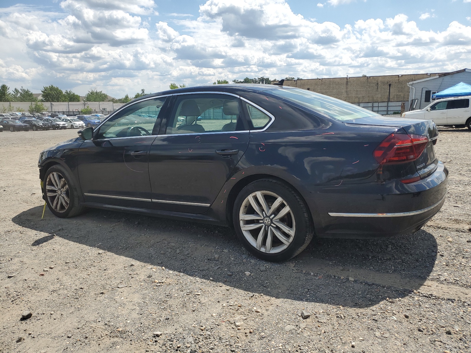 1VWGT7A35HC049323 2017 Volkswagen Passat Se