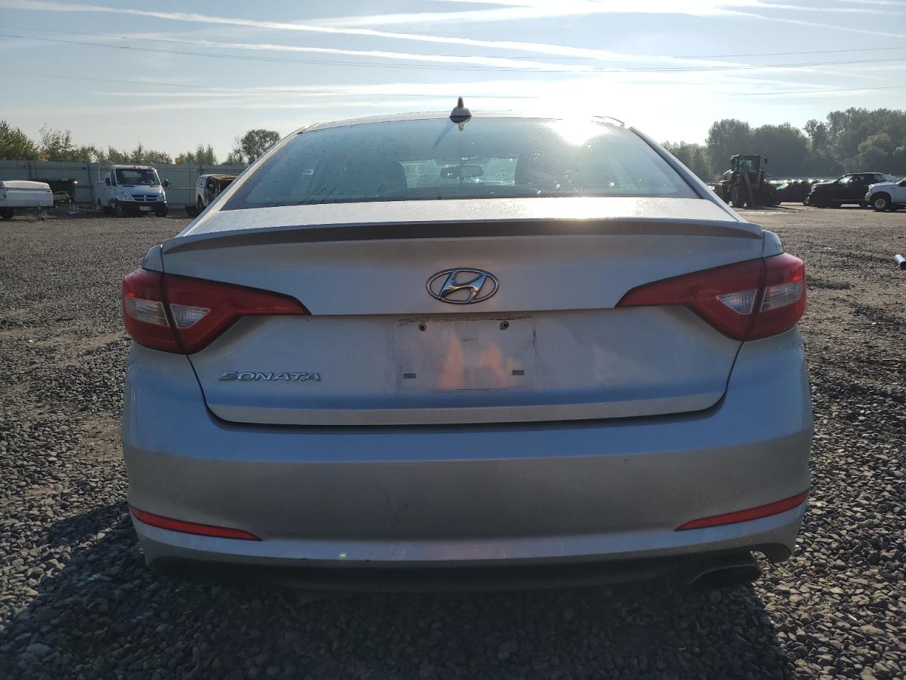 2015 Hyundai Sonata Se VIN: 5NPE24AF9FH049140 Lot: 68334504