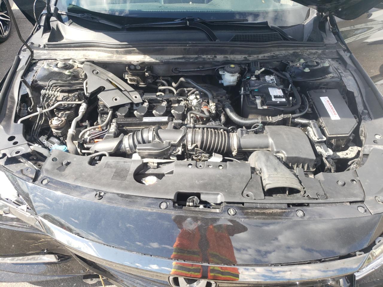 1HGCV1F39JA142916 2018 Honda Accord Sport