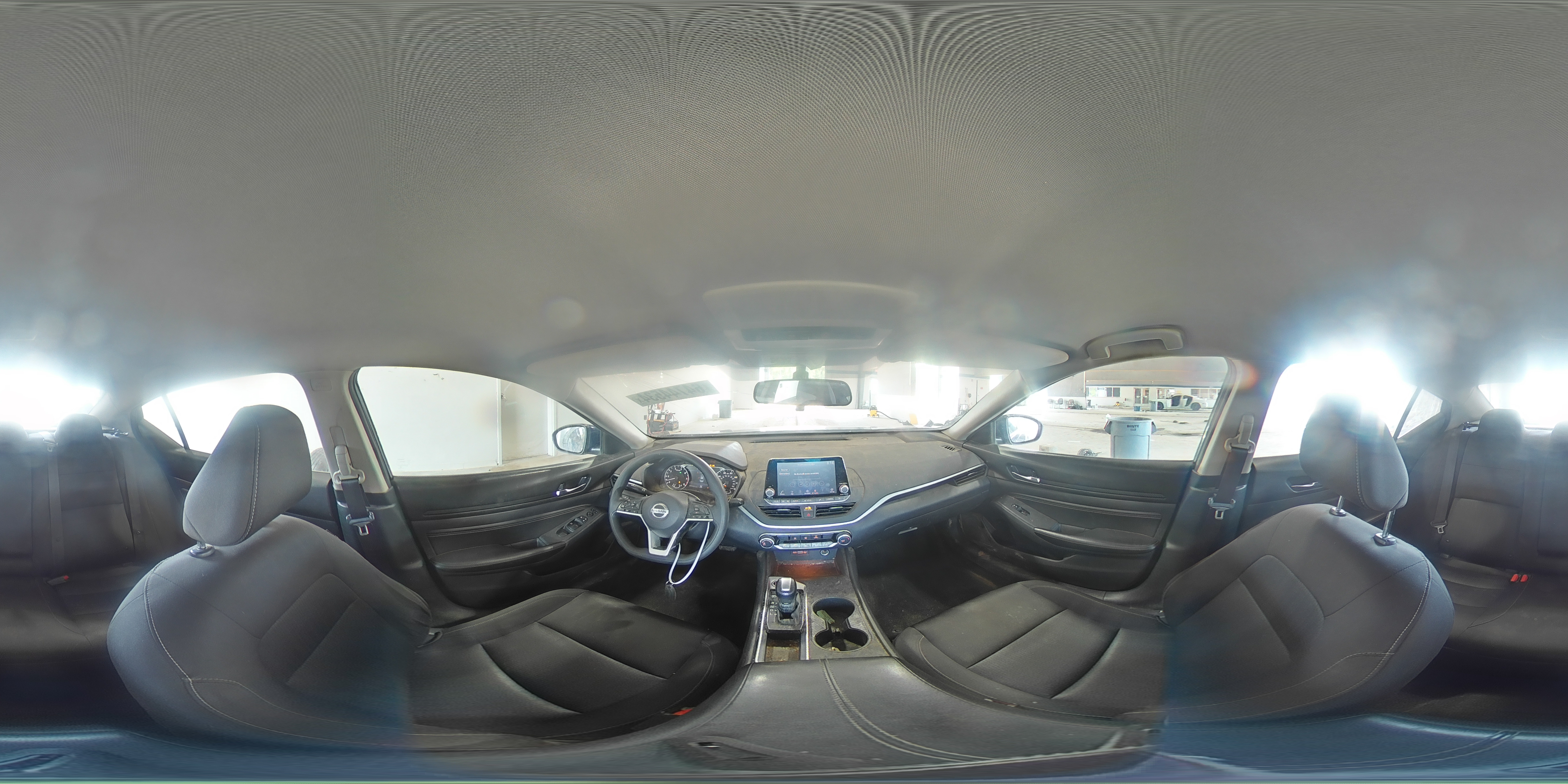 2019 Nissan Altima - Image 12