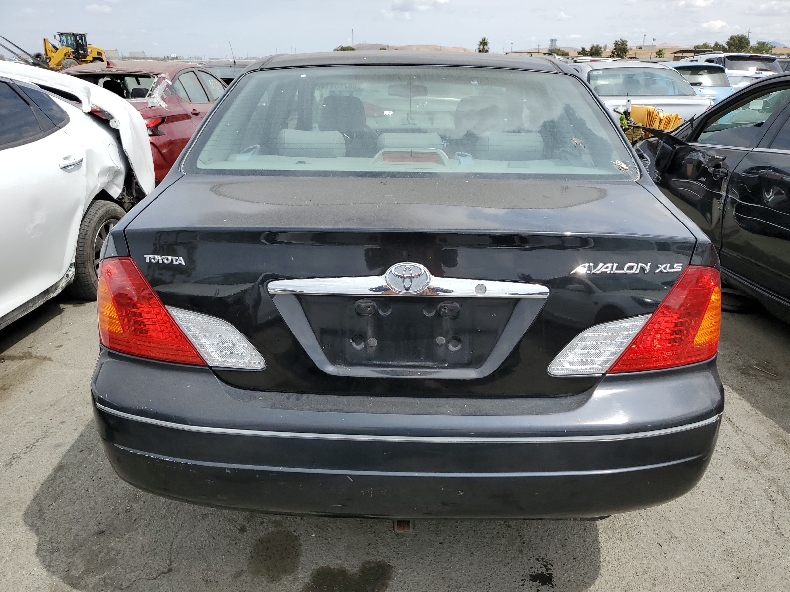 4T1BF28B2YU061598 2000 Toyota Avalon Xl