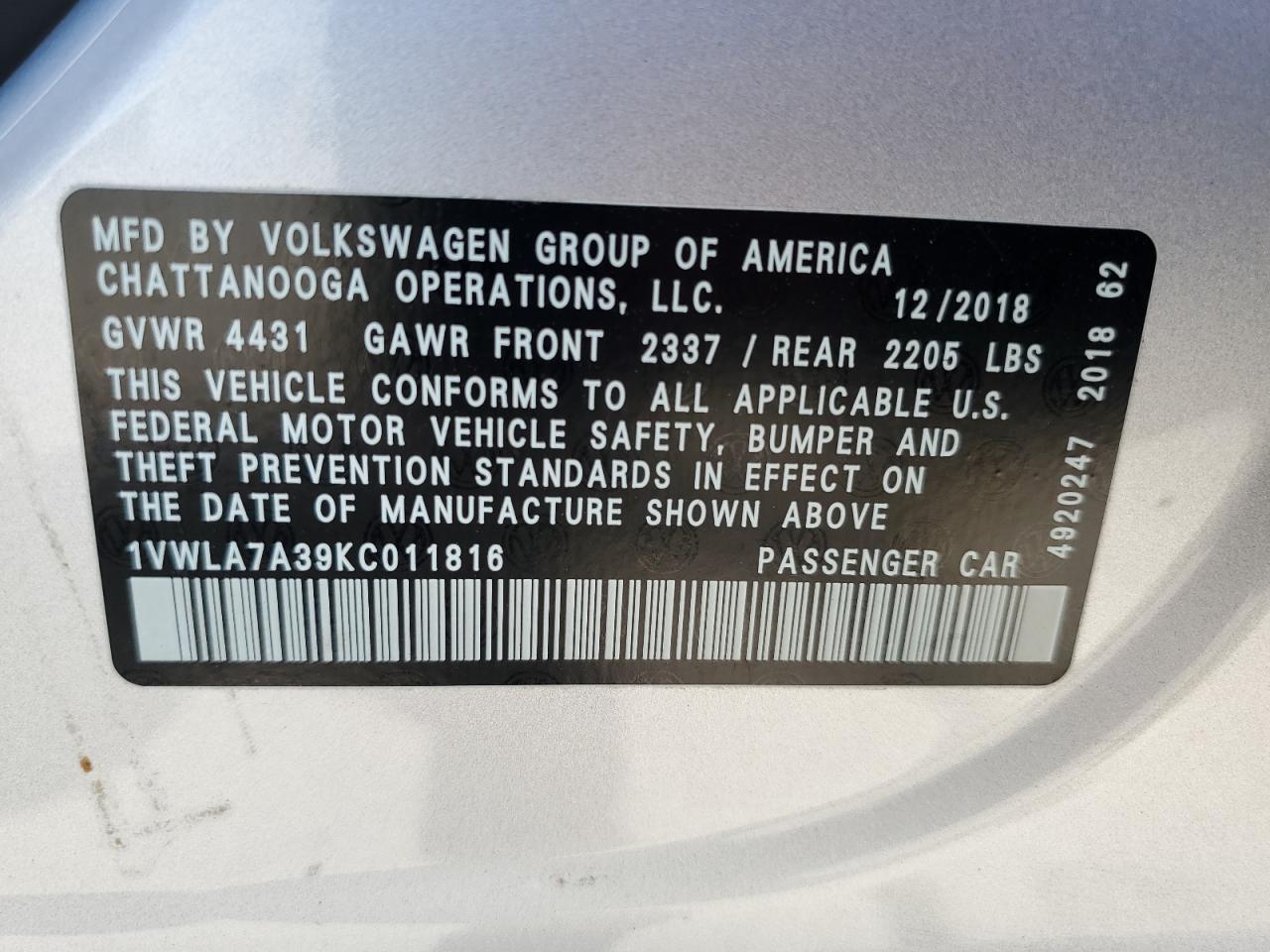 1VWLA7A39KC011816 2019 Volkswagen Passat Wolfsburg