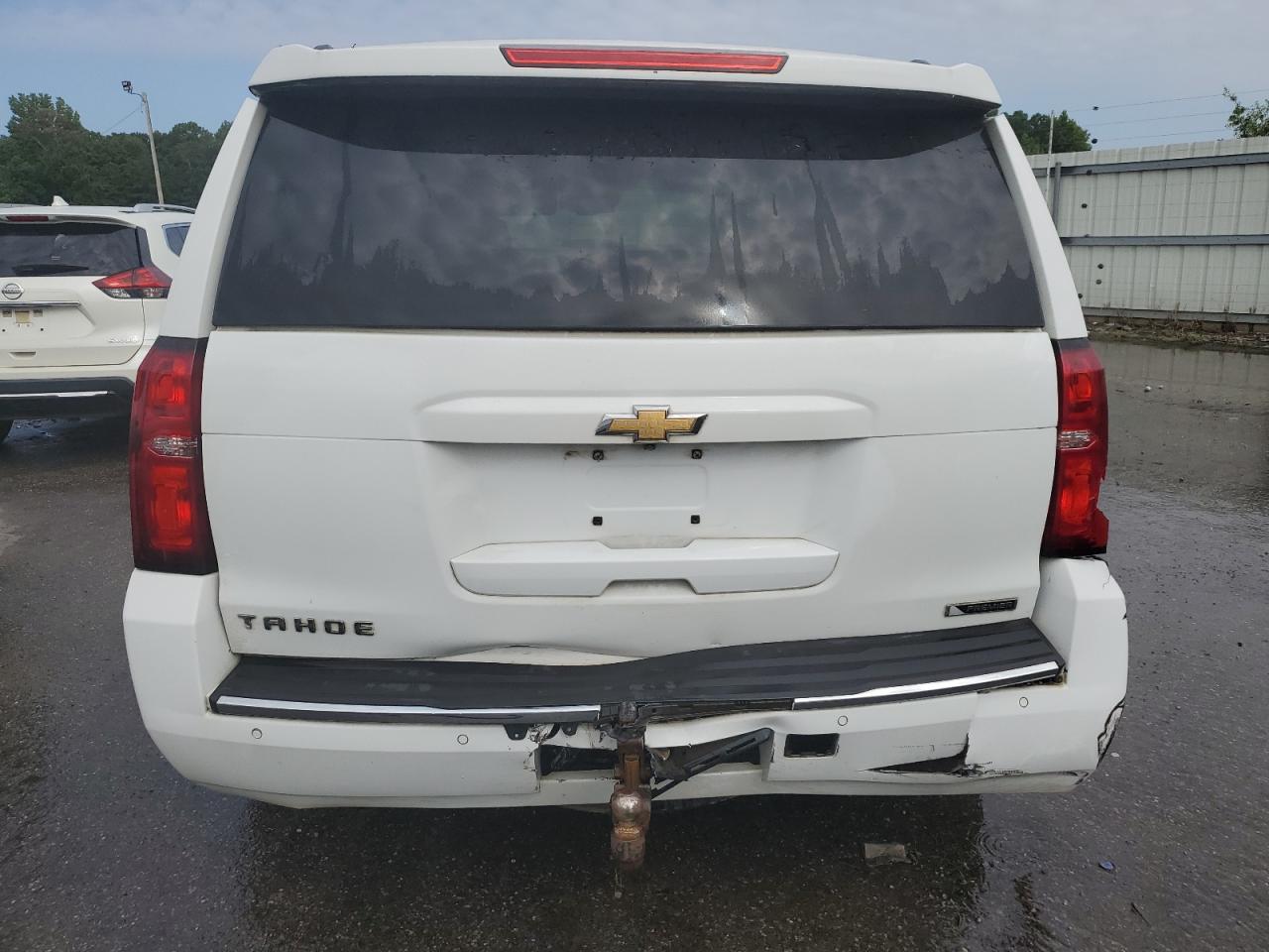 1GNSKCKC5JR181810 2018 Chevrolet Tahoe K1500 Premier