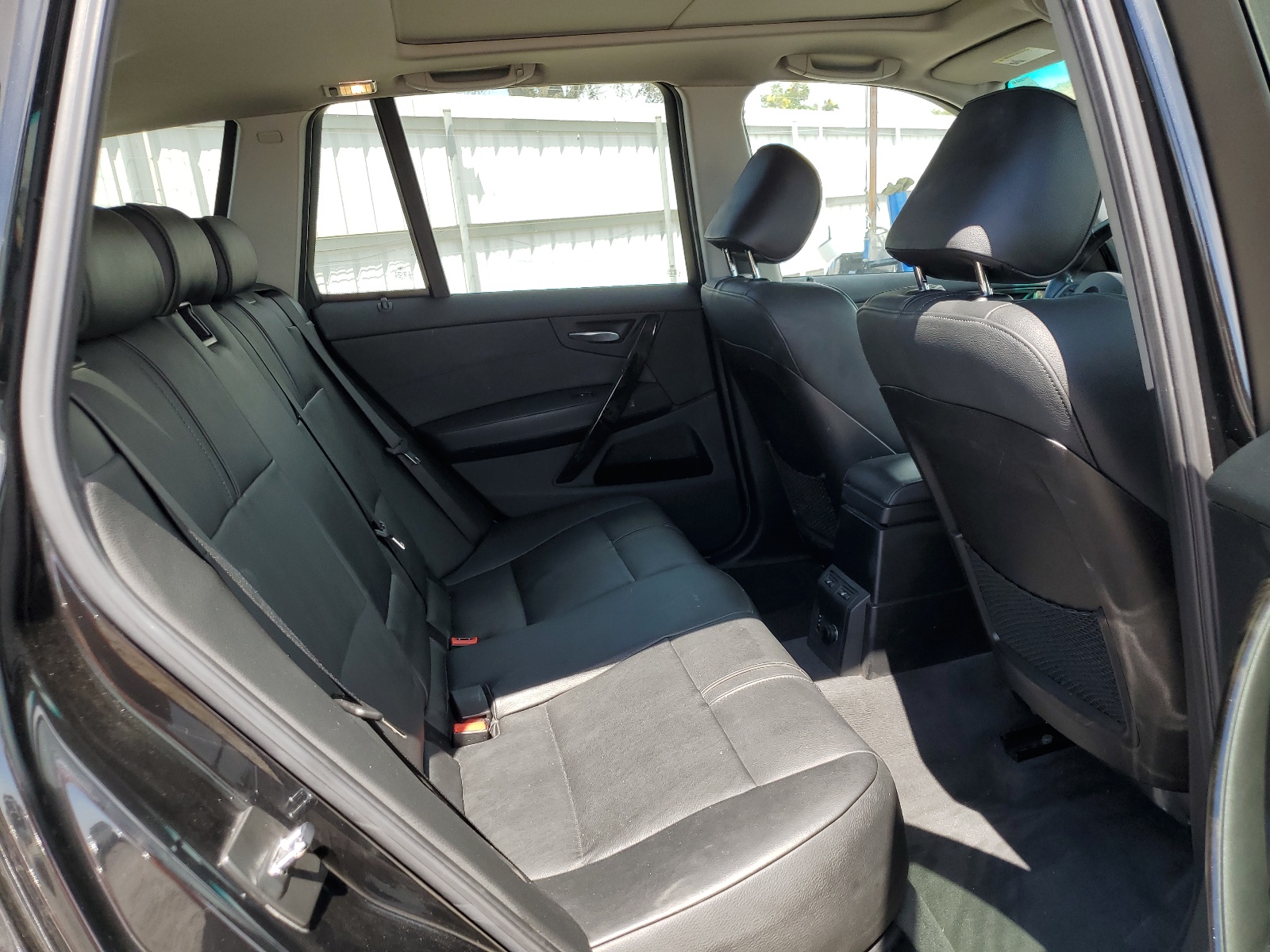 WBXPC93467WF12898 2007 BMW X3 3.0Si