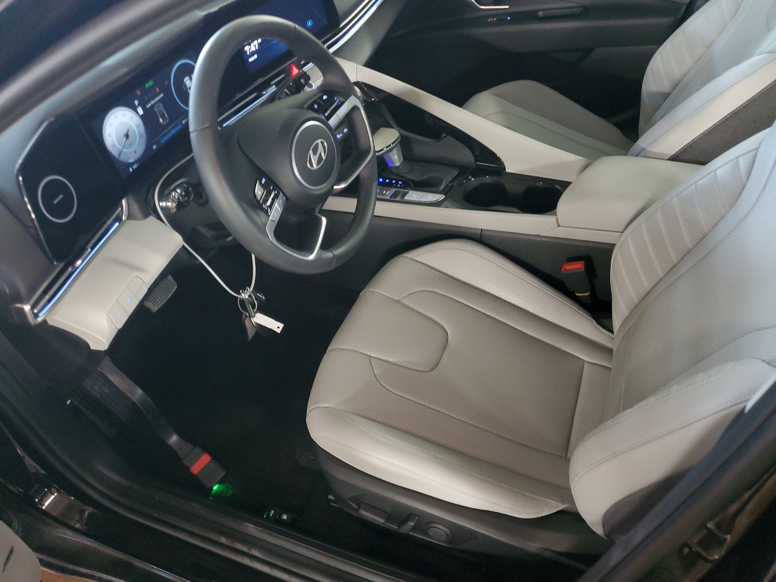 KMHLP4DG2RU769141 2024 Hyundai Elantra Limited