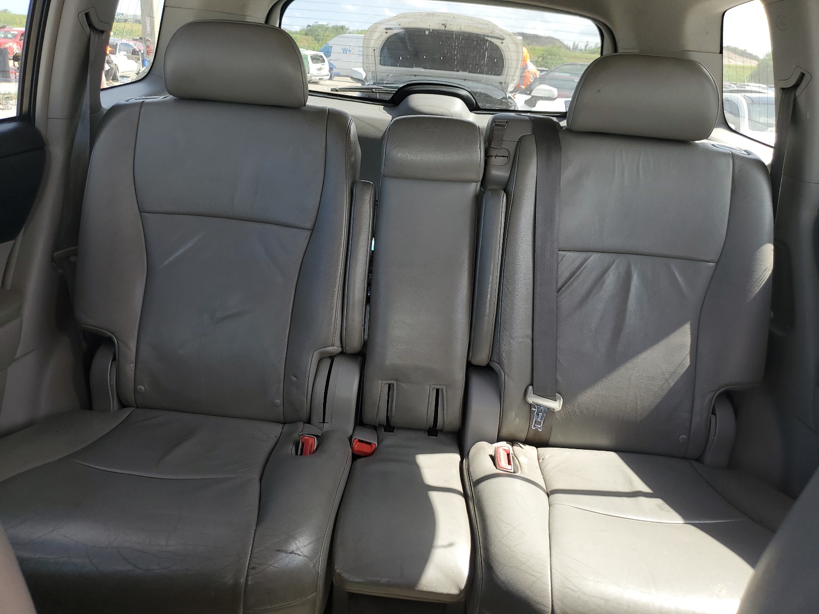 5TDJK3EH3AS009191 2010 Toyota Highlander Se