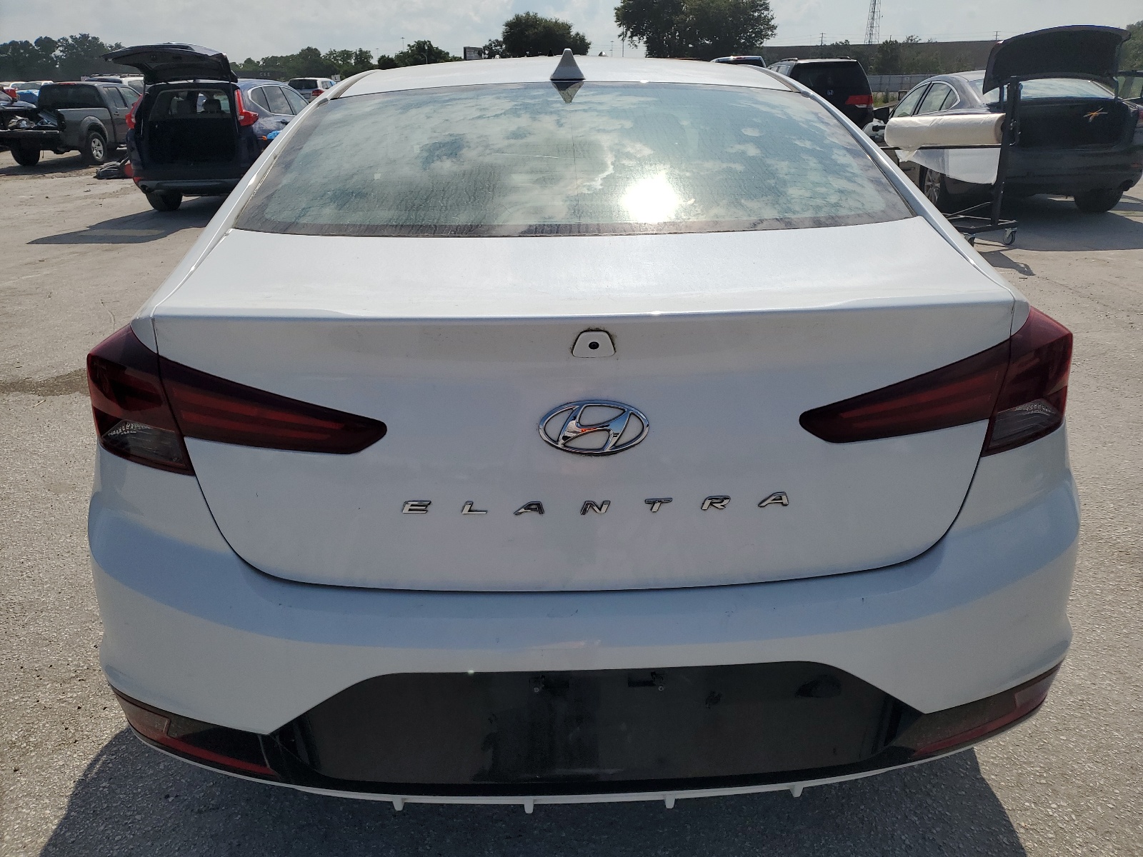 5NPD84LF2KH444309 2019 Hyundai Elantra Sel