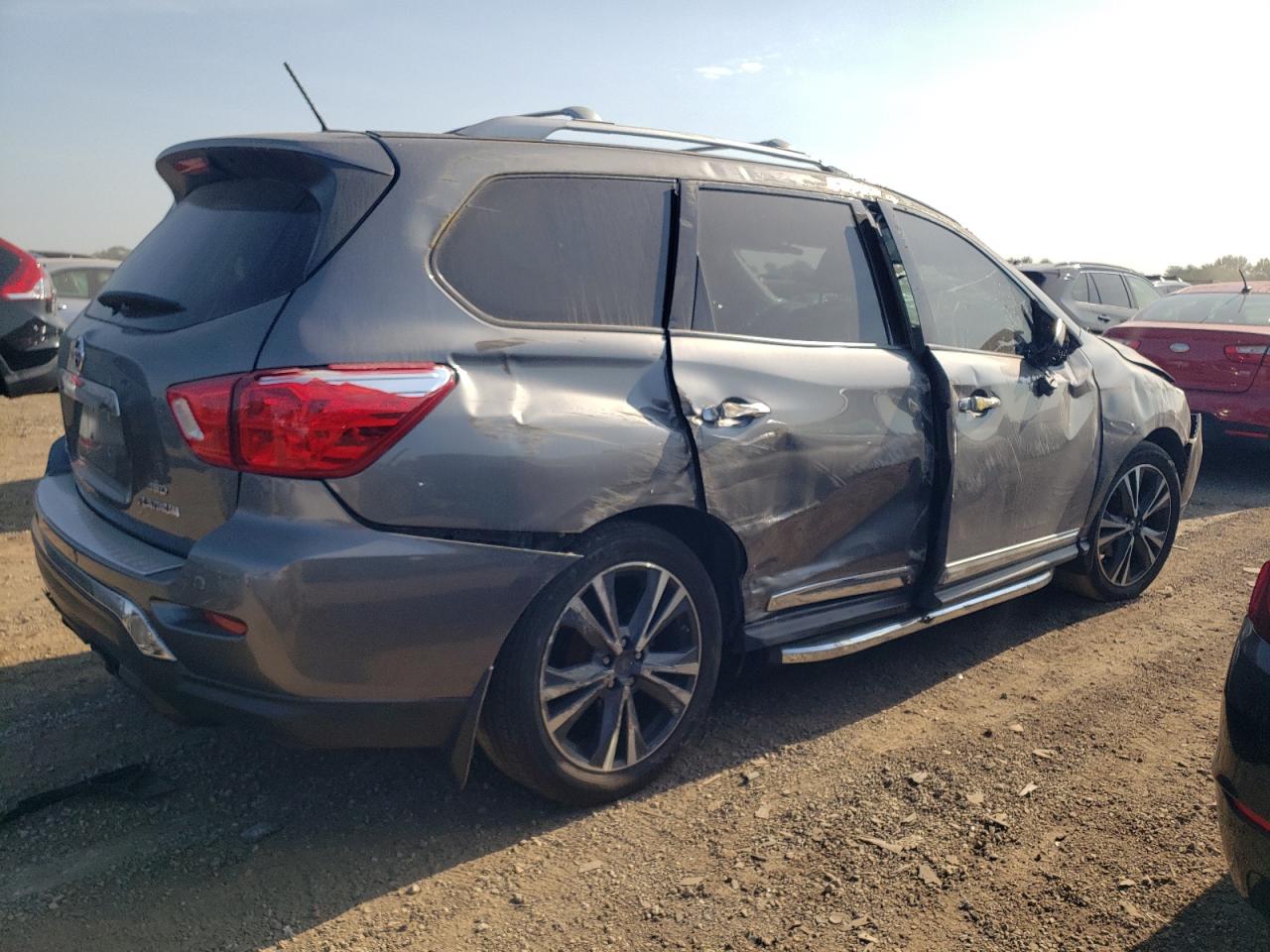 2018 Nissan Pathfinder S VIN: 5N1DR2MM9JC653972 Lot: 68388424