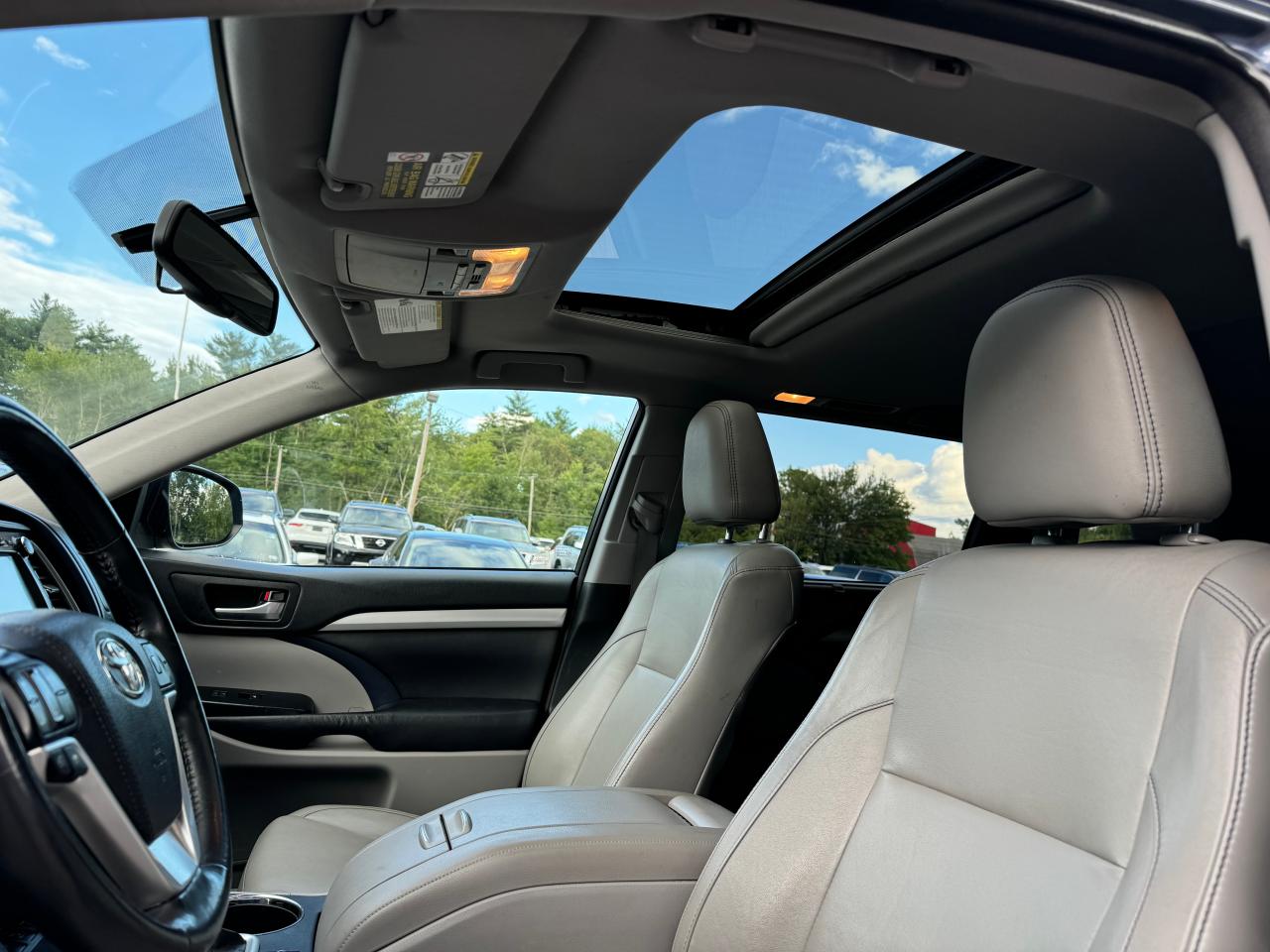 2015 Toyota Highlander Xle VIN: 5TDJKRFH2FS145451 Lot: 67403894