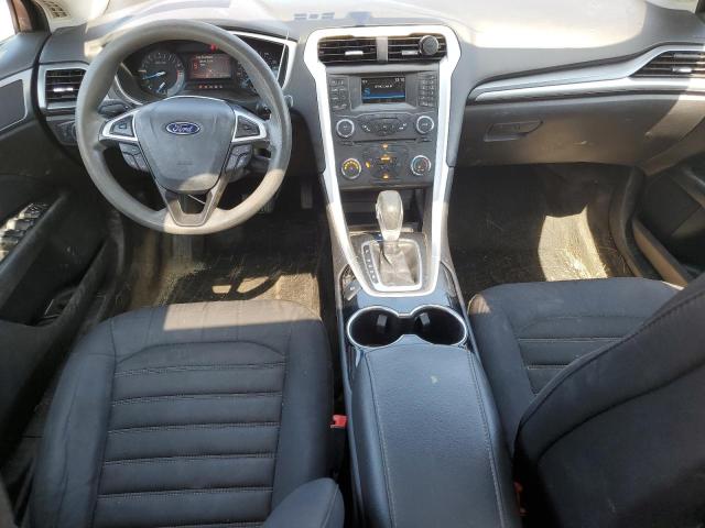 Sedans FORD FUSION 2015 Czerwony