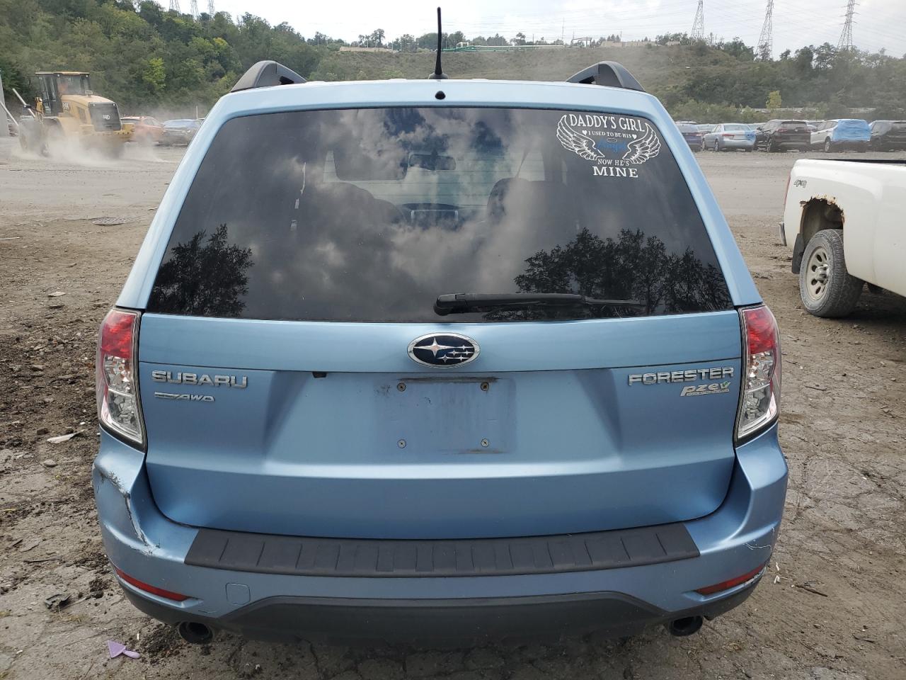 2011 Subaru Forester Limited VIN: JF2SHAEC4BH715640 Lot: 68932874