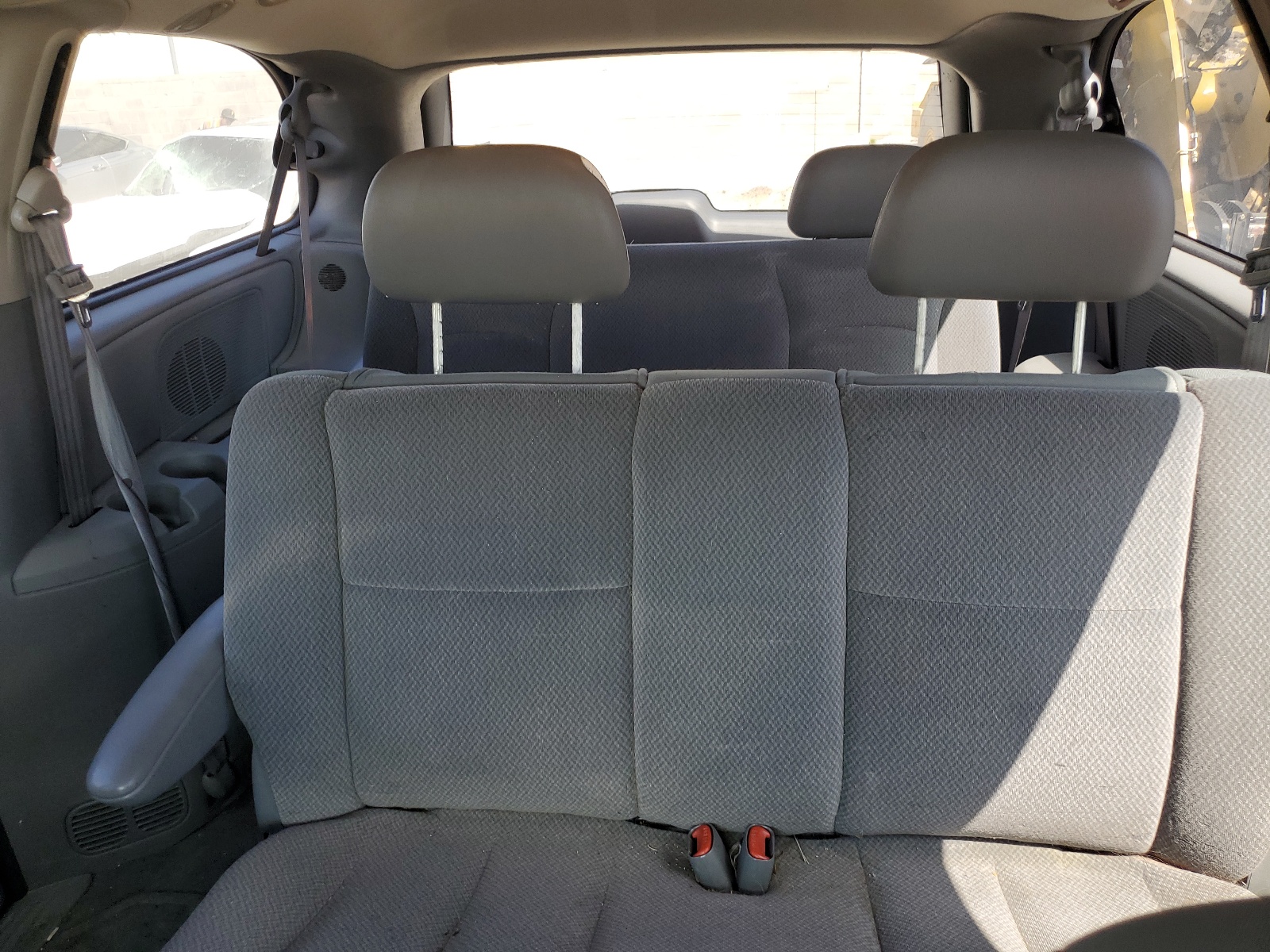 1D4GP24R25B292263 2005 Dodge Grand Caravan Se