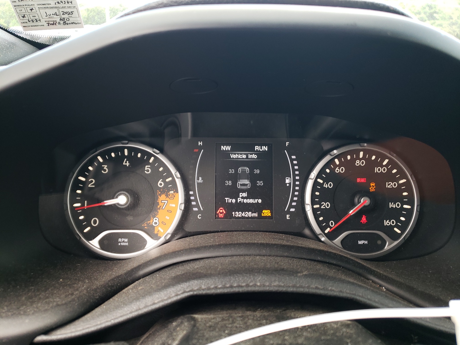 ZACCJBAH4JPG72939 2018 Jeep Renegade Sport