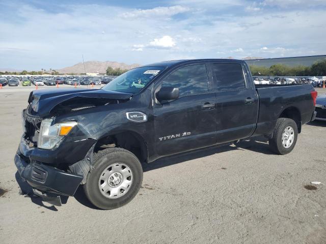  NISSAN TITAN 2017 Czarny