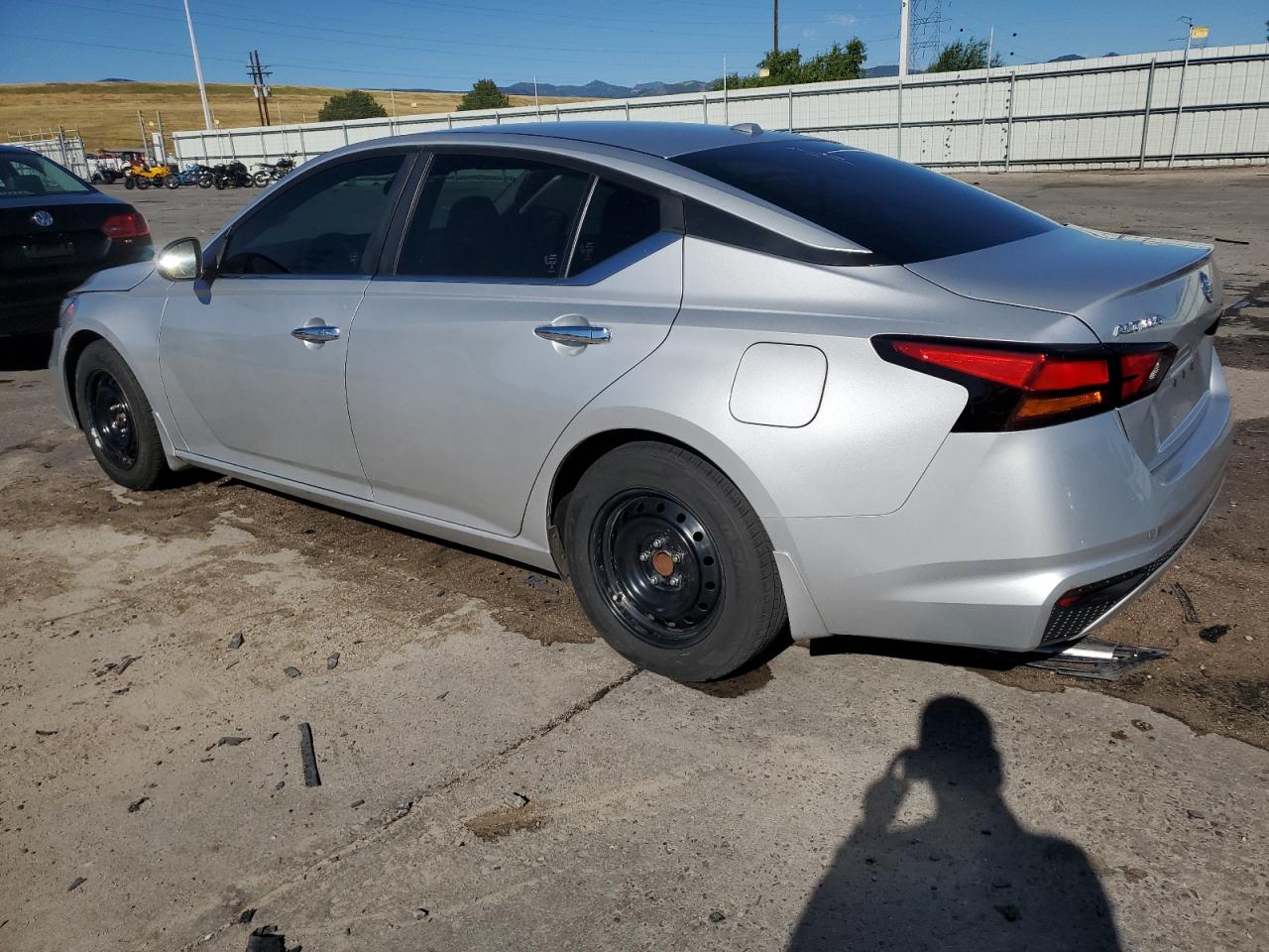 1N4BL4BV8LC115115 2020 NISSAN ALTIMA - Image 2